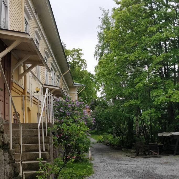 A Lovely Apartment Near Railway Station And Arena. 坦佩雷 外观 照片