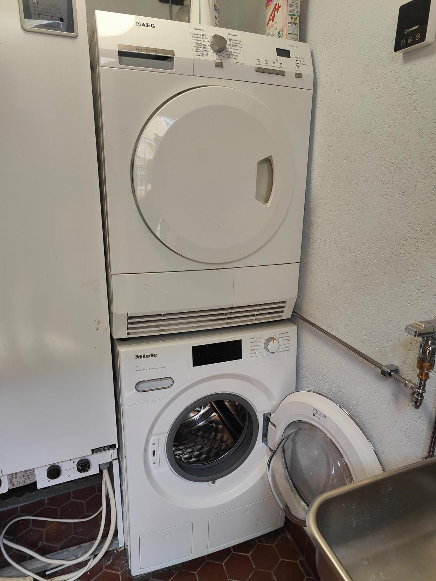 A Lovely Apartment Near Railway Station And Arena. 坦佩雷 外观 照片